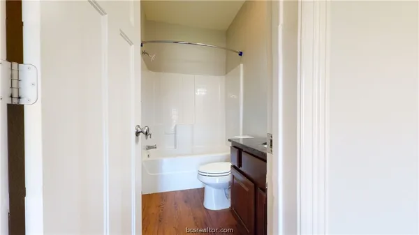 $2,800 | 2501 Horse Shoe Drive, College Station, TX 77845