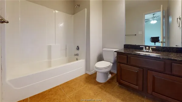 $2,800 | 2501 Horse Shoe Drive, College Station, TX 77845