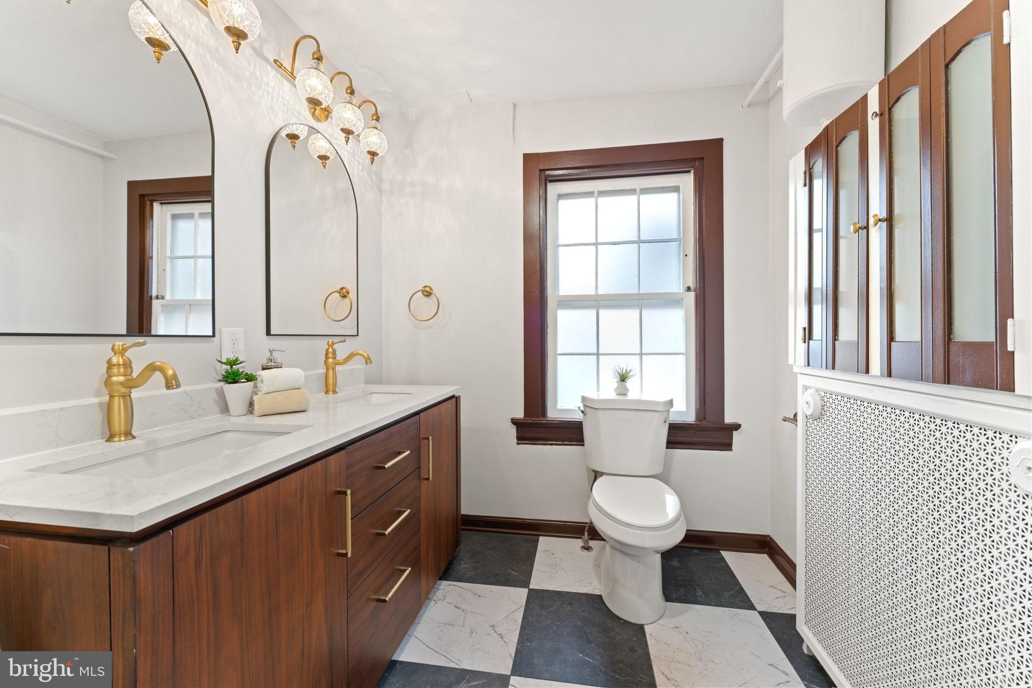 307 4th Street Northeast Washington, DC 20002 - Photo 19 of 40 Double vanity, luxury fixtures & finishes
