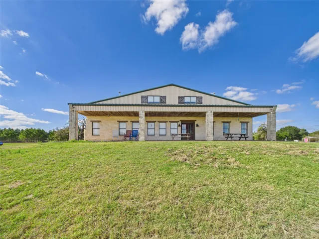 $8,000,000 | 12794 County Road 307, Navasota, TX 77868
