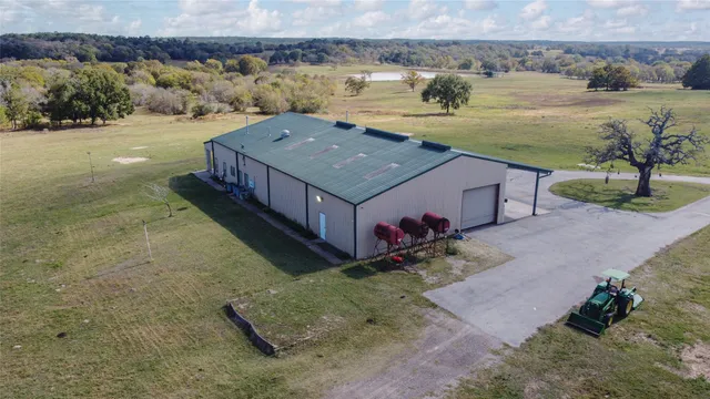 $8,000,000 | 12794 County Road 307, Navasota, TX 77868