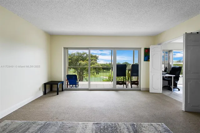 $320,800 | 3050 North Palm Aire Drive, Unit 501, Pompano Beach, FL 33069