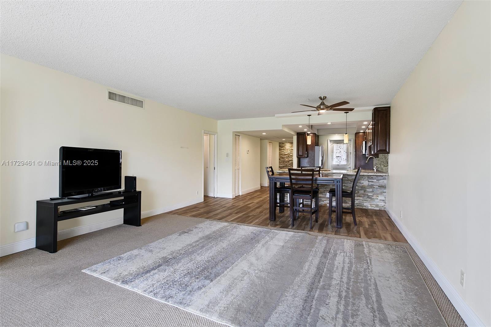 3050 North Palm Aire Drive, Unit 501 Pompano Beach, FL 33069 - Photo 4 of 29