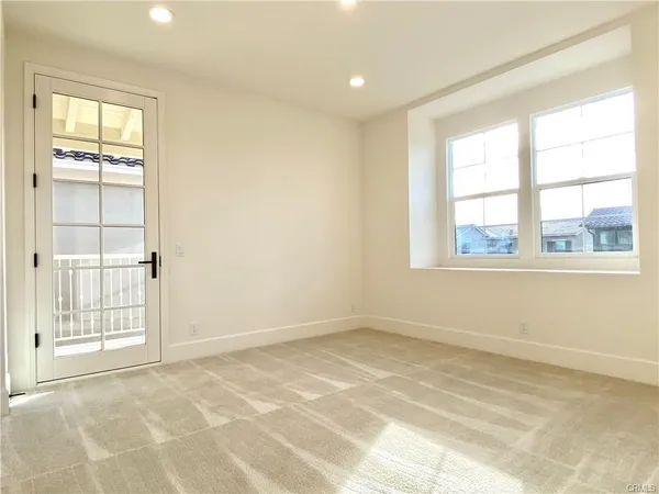 $7,000 | 222 Parkwood, Irvine, CA 92620