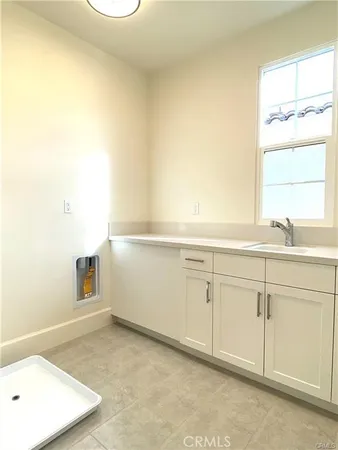 $7,000 | 222 Parkwood, Irvine, CA 92620