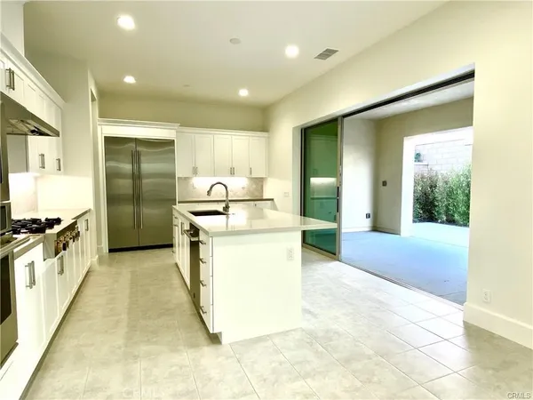 $7,000 | 222 Parkwood, Irvine, CA 92620