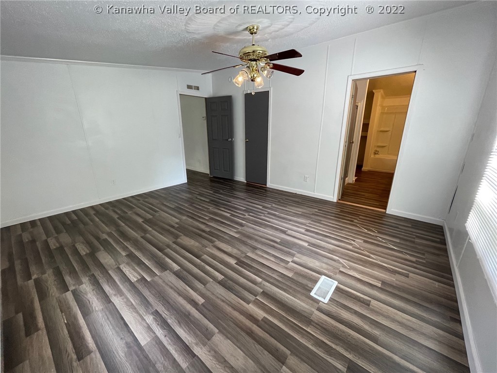 4436 Procious Maysel Road Maysel, WV 25133 - Photo 12 of 23 Gallery Image 12