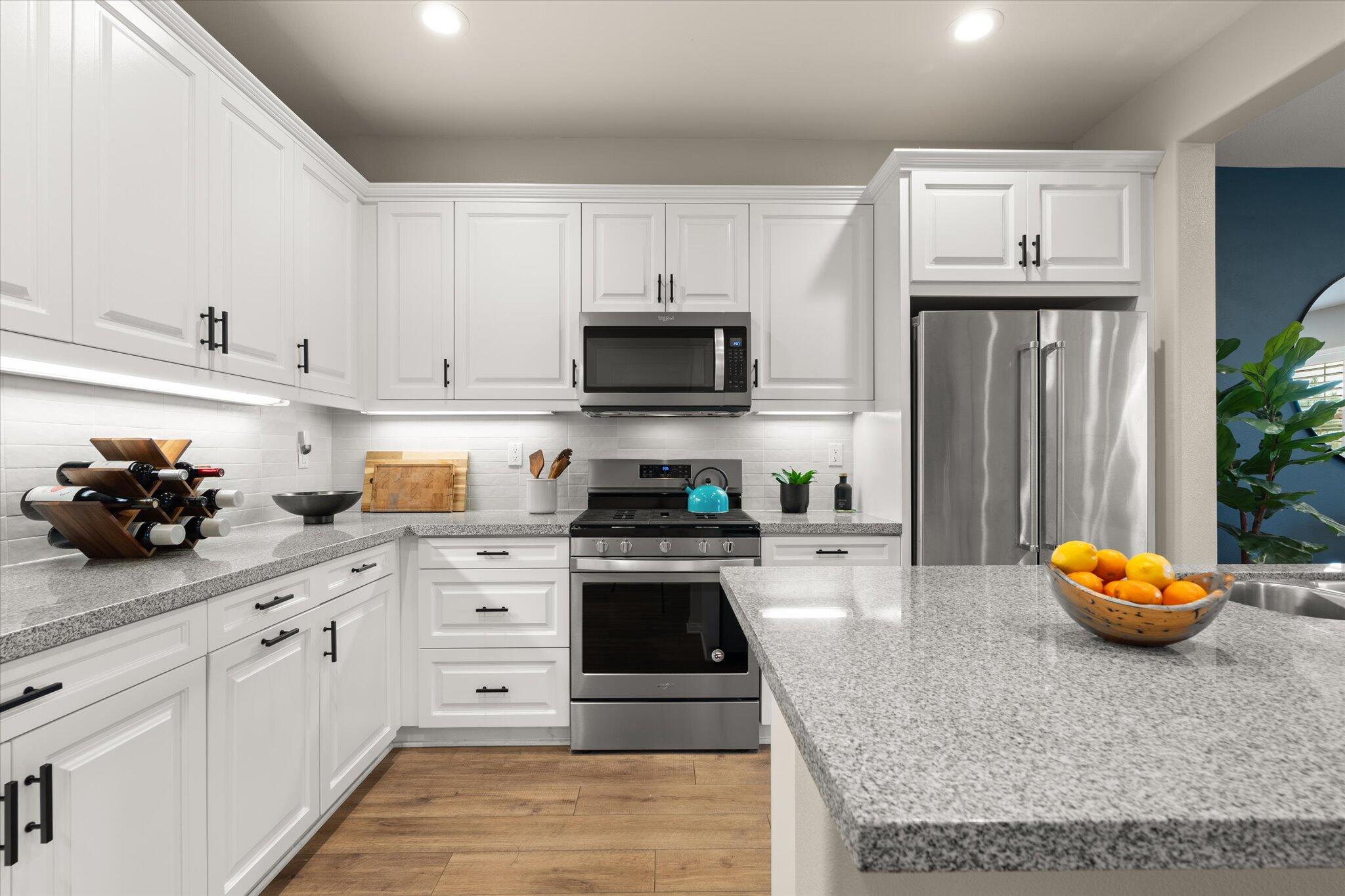 2440 Sanabria Lane Brea, CA 92821 - Photo 9 of 49 15-Kitchen