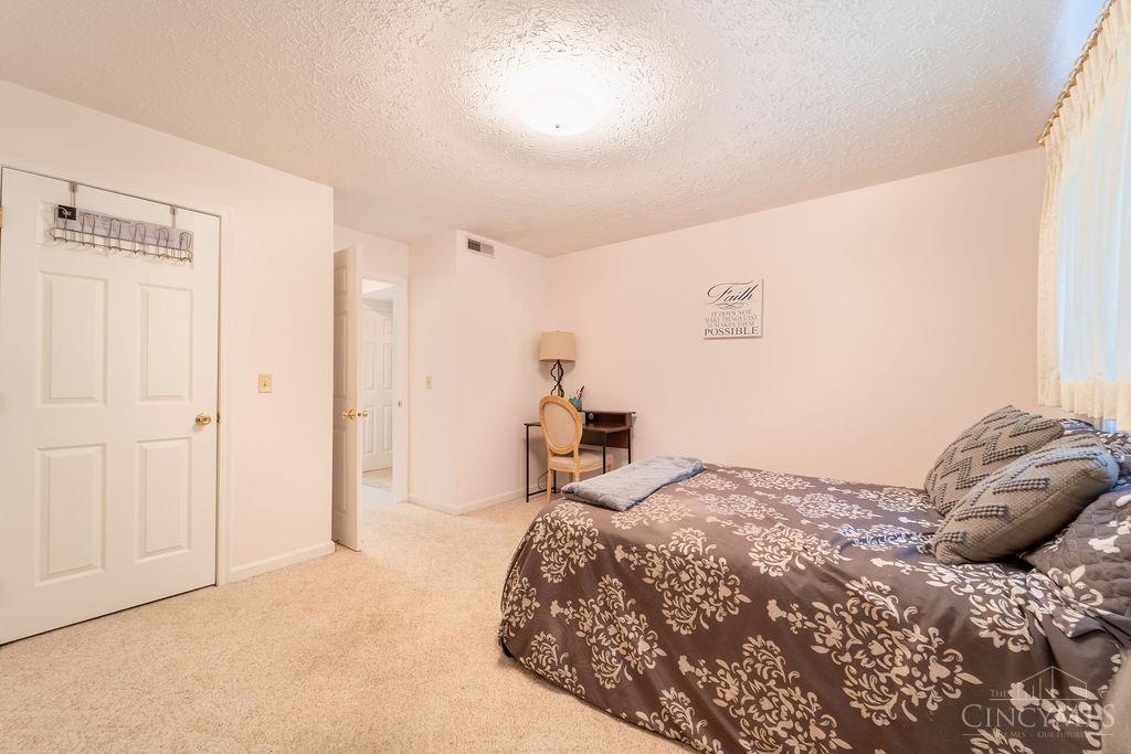 3543 Jessup Road, Unit 1B Cincinnati, OH 45239 - Photo 18 of 23