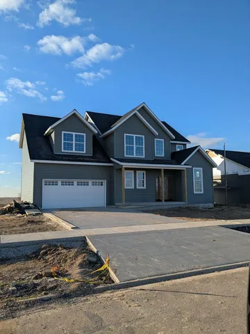 $498,000 | 675 South Regulators Street, Creston, IL 60113