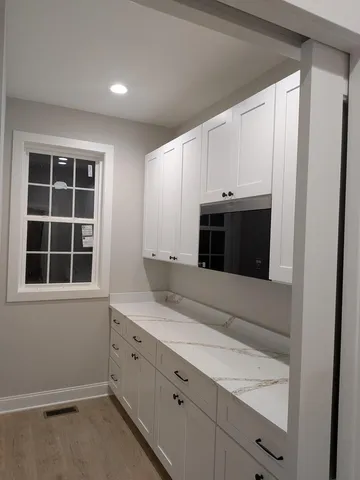 $498,000 | 675 South Regulators Street, Creston, IL 60113