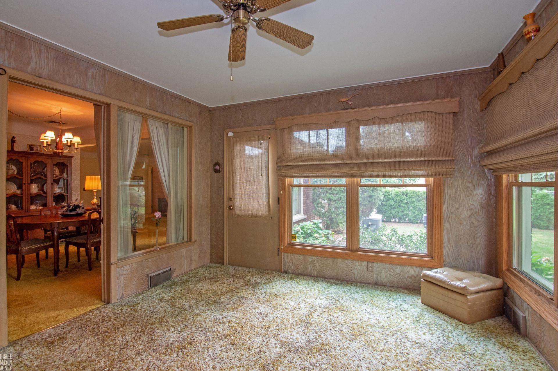 715 South Renaud Road Grosse Pointe, MI 48236 - Photo 11 of 25 50090595-10.JPG