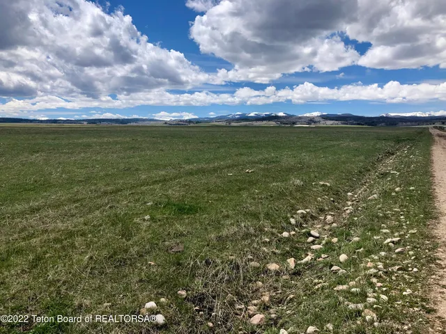 $2,800,000 | Tbd Merna North Beaver Road, Daniel, WY 83115