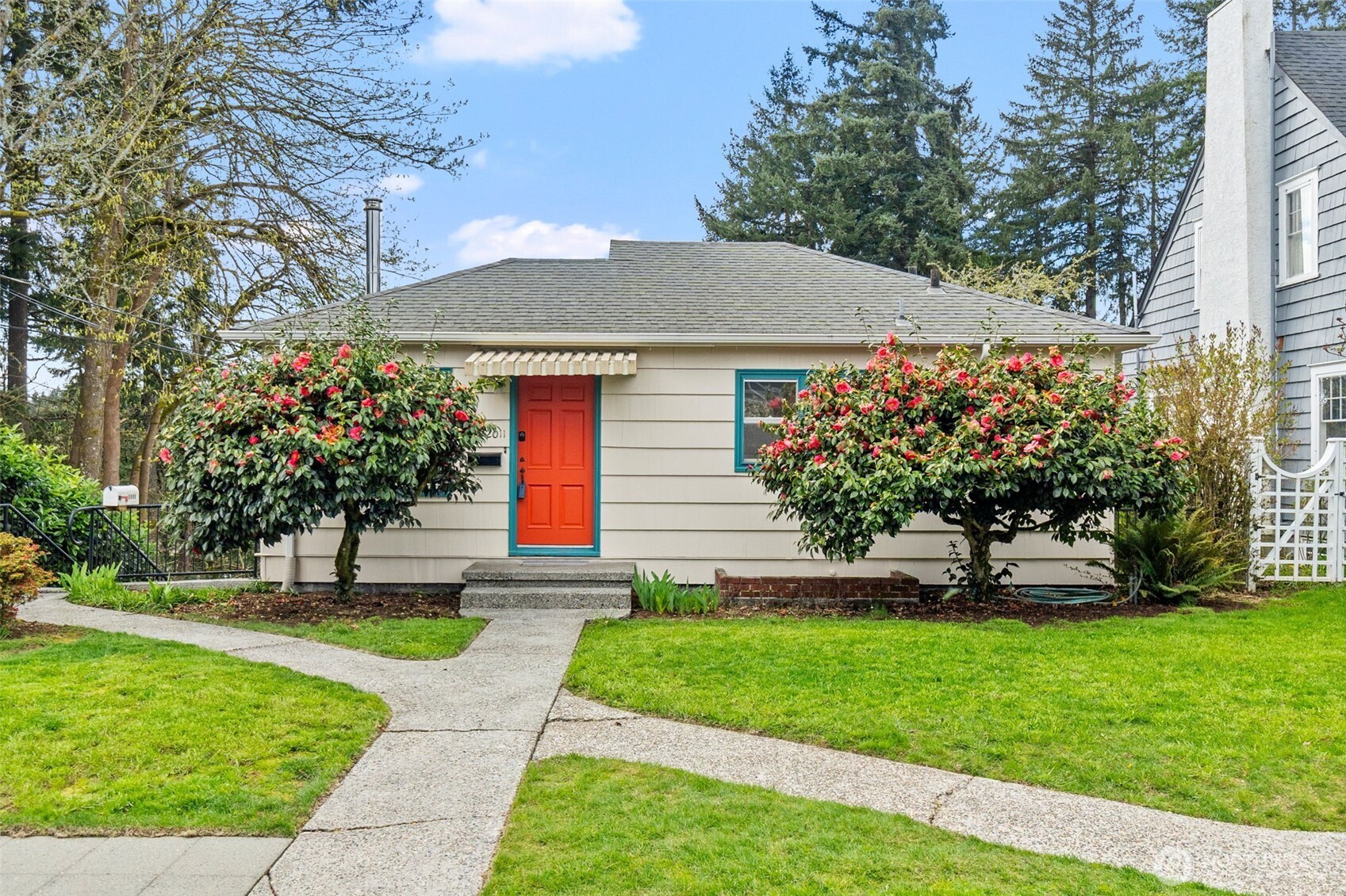 2009 Water Street Southwest Olympia, WA 98501 - Photo 1 of 32