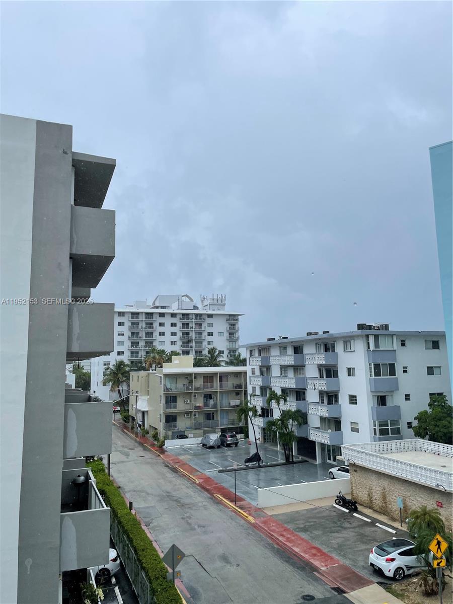 1674 Bay Road, Unit 405 Miami Beach, FL 33139 - Photo 4 of 22