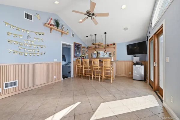 $1,599,999 | 133 Thornwood Road, Massapequa Park, NY 11762