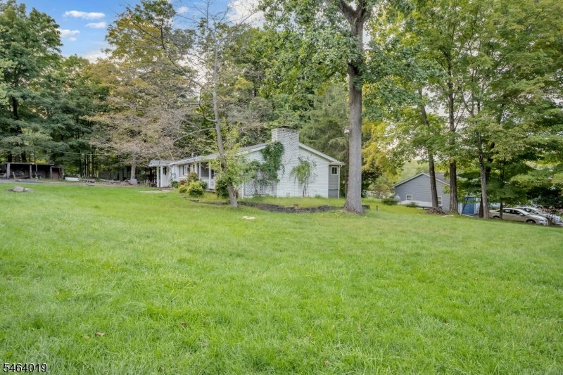 10 Hunters Lane Andover, NJ 07821 - Photo 14 of 36 Gallery Image 14