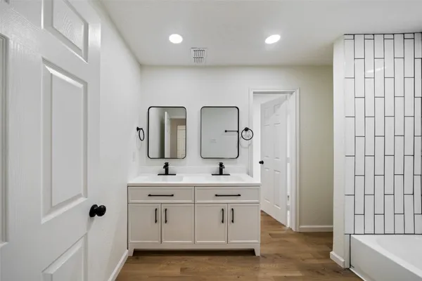 $345,000 | 238 Point Clear Drive, Conroe, TX 77304