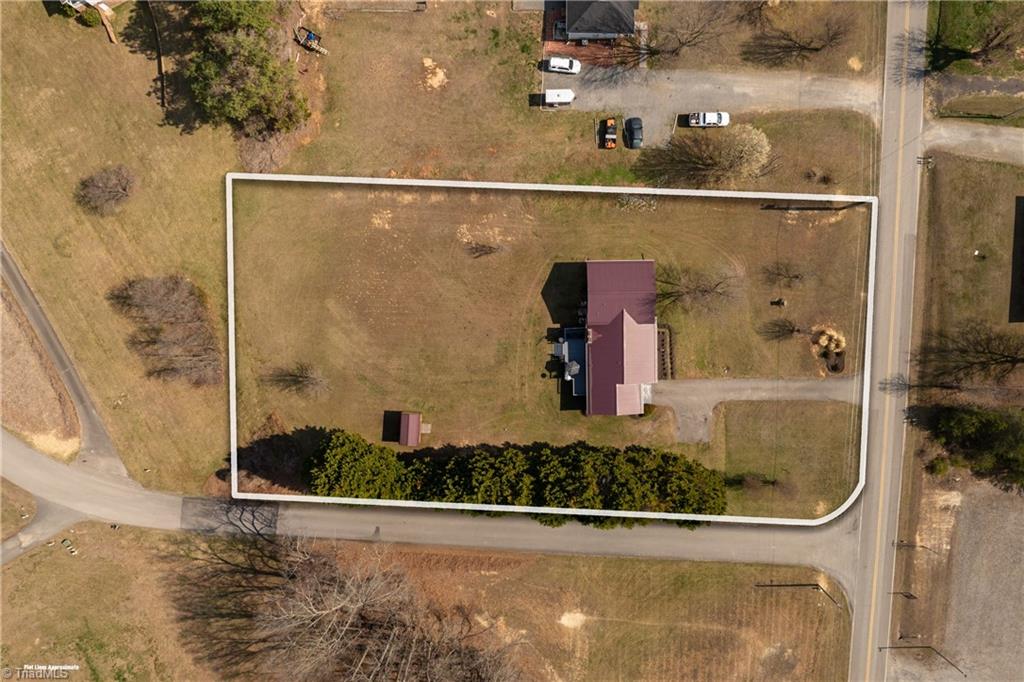 2198 South McKinney Road Mount Airy, NC 27030 - Photo 43 of 48 Parcel lines are approximate