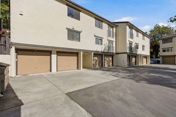 $1,100,000 | 777 San Antonio Road, Unit 128, Palo Alto, CA 94303