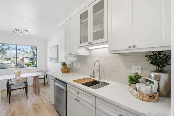 $1,100,000 | 777 San Antonio Road, Unit 128, Palo Alto, CA 94303