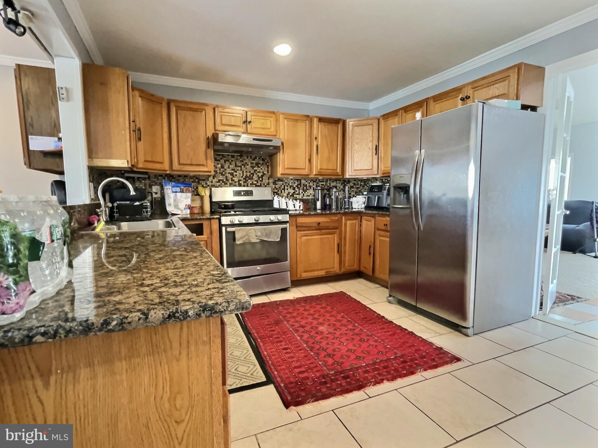 2462 Yardville Hamilton Square Road Hamilton, NJ 08690 - Photo 5 of 12