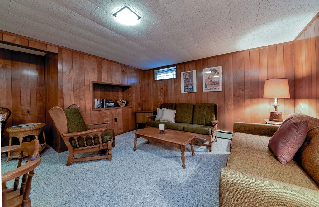 31 Wilmont Road Framingham, MA 01701 - Photo 13 of 18 Gallery Image 13