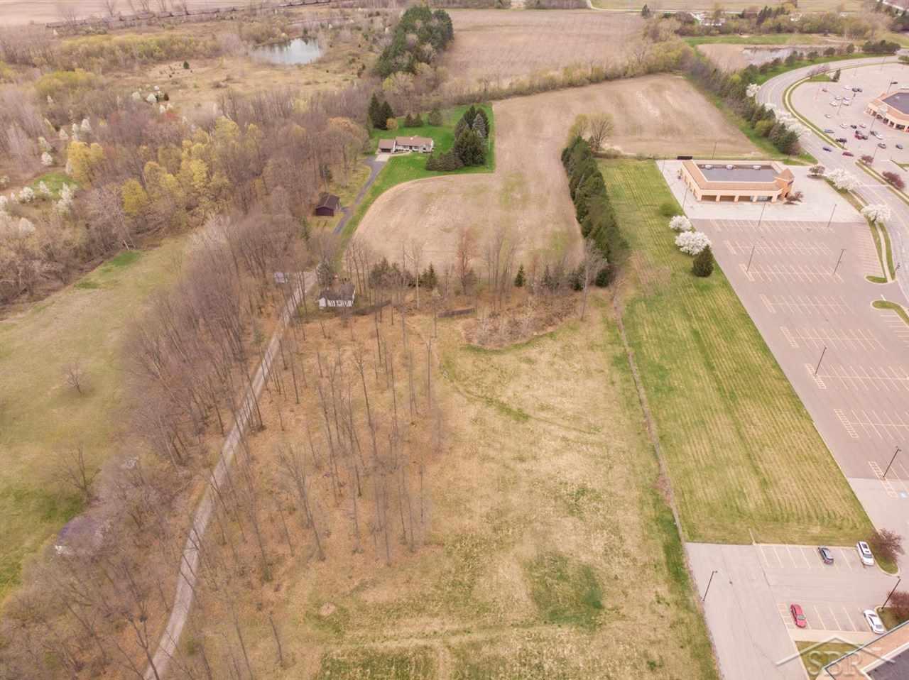 12480 South Beyer Road Birch Run, MI 48415 - Photo 8 of 48 50060879-7.JPG