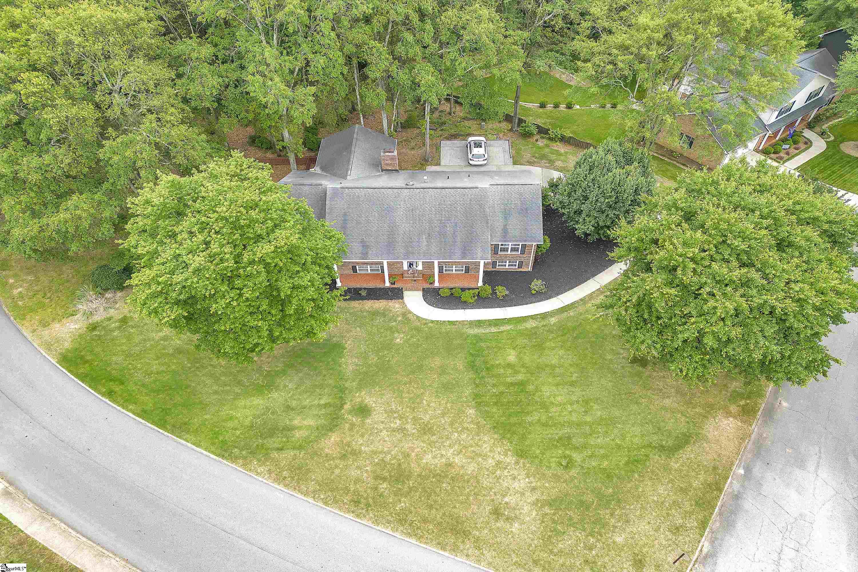 201 Briar Creek Road Greer, SC 29650 - Photo 4 of 32 Gallery Image 4