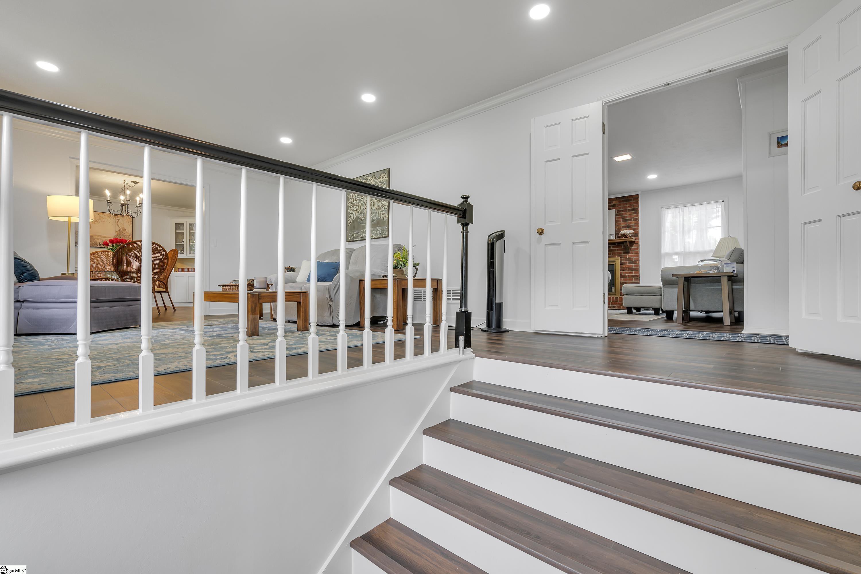 201 Briar Creek Road Greer, SC 29650 - Photo 5 of 32 Gallery Image 5