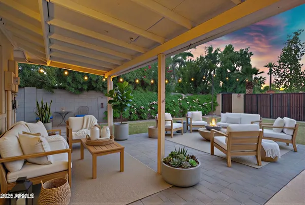 $579,000 | 1824 West Seldon Lane, Phoenix, AZ 85021