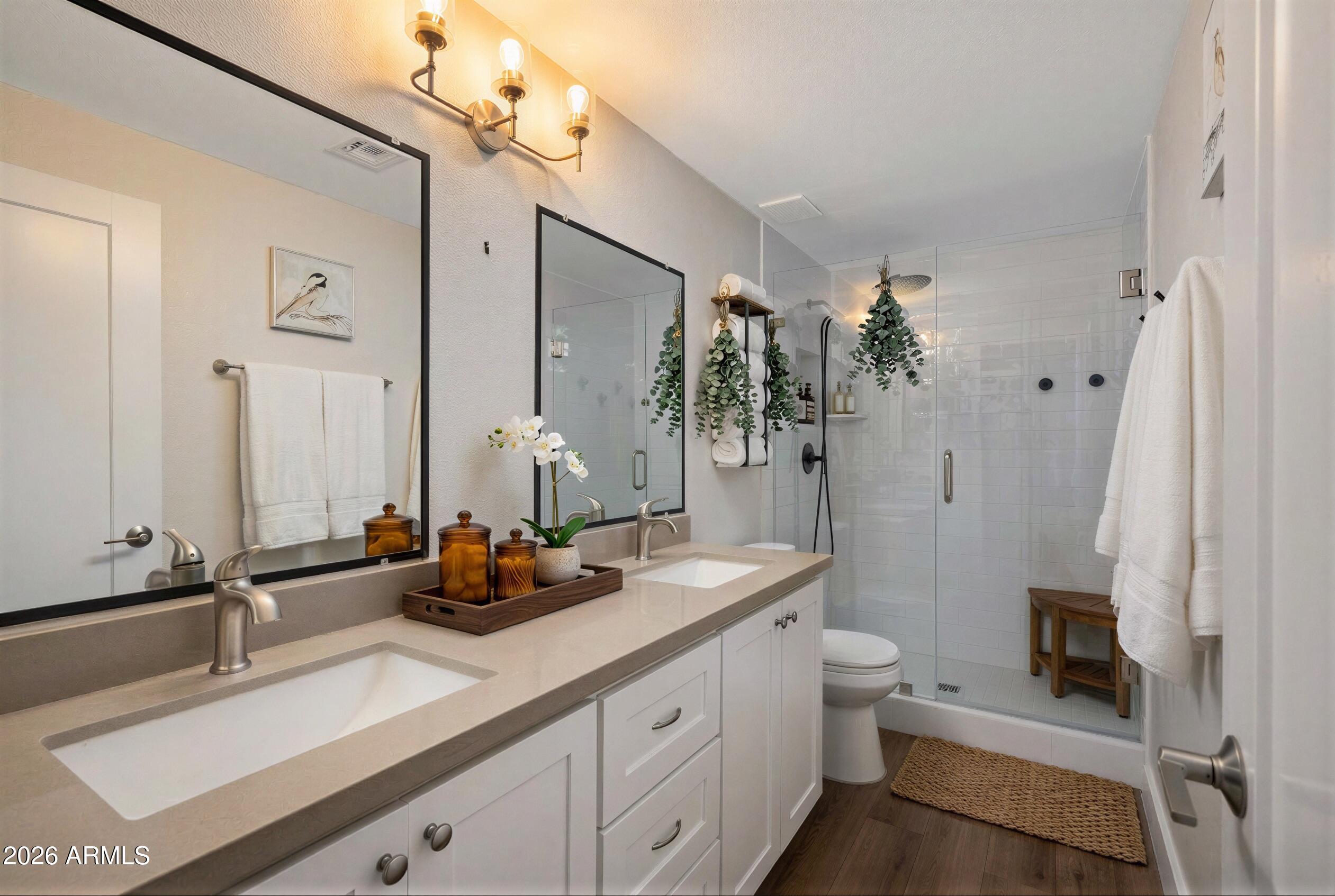 1824 West Seldon Lane Phoenix, AZ 85021 - Photo 10 of 26 REimagineHome_1772254469620_2x