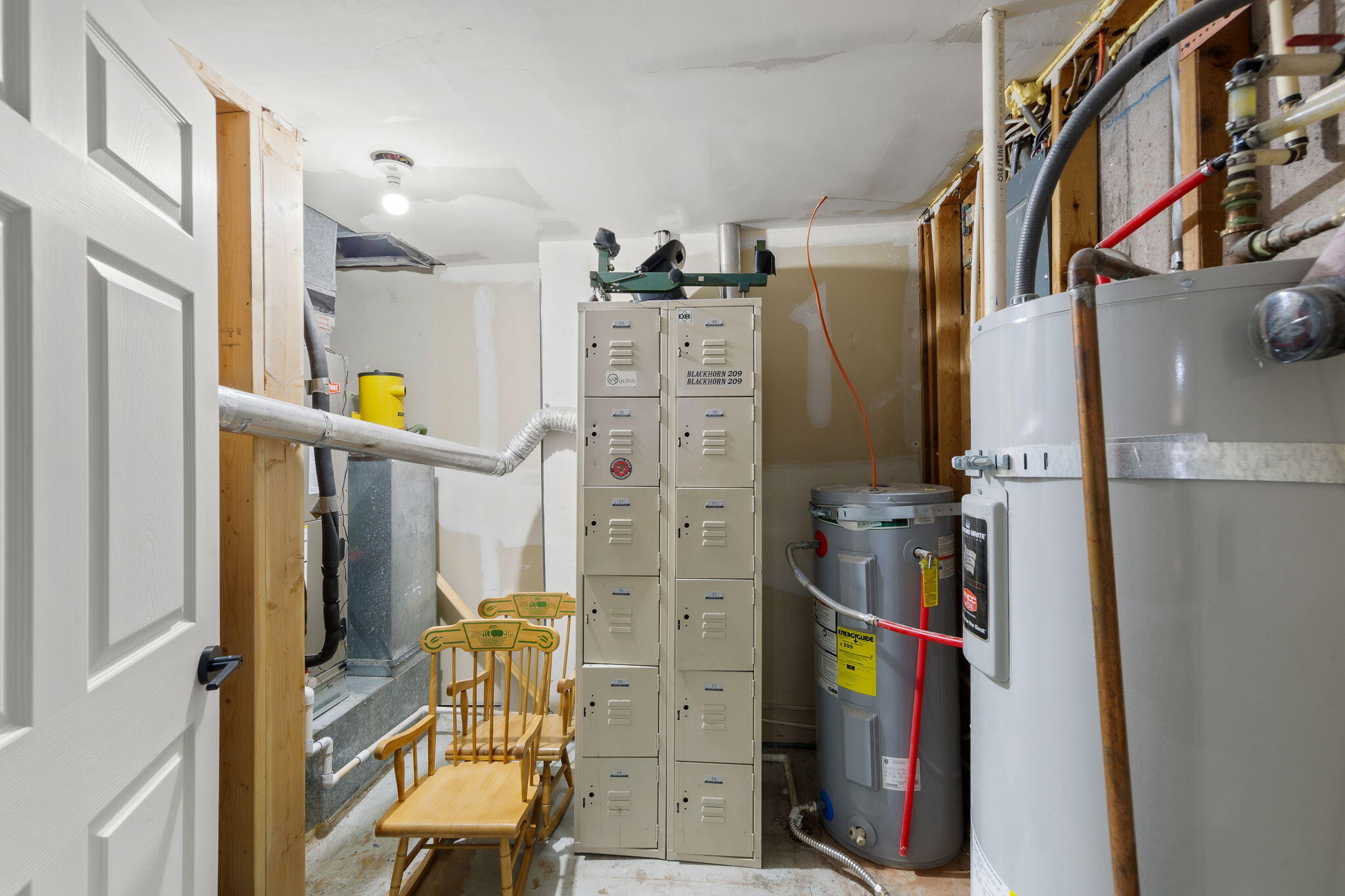 558 Del Mar Drive St. George, UT 84790 - Photo 42 of 74 mechanical & storage room in basement