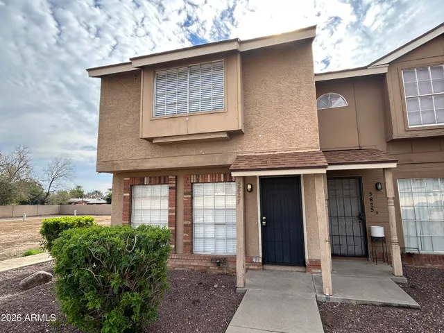 $1,400 | 5827 North 59th Drive, Glendale, AZ 85301