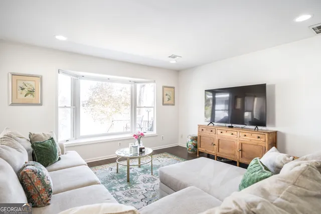 $525,000 | 132 Mossland Drive, Perry, GA 31069