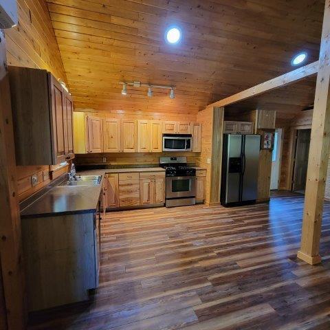 39 Back Settlement Road Mattawamkeag, ME 04459 - Photo 15 of 30 Great Room