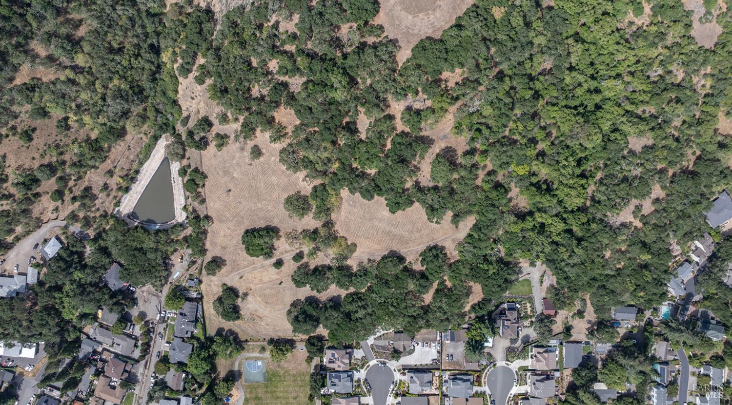 155 Riordan Lane Napa, CA 94558 - Photo 19 of 24