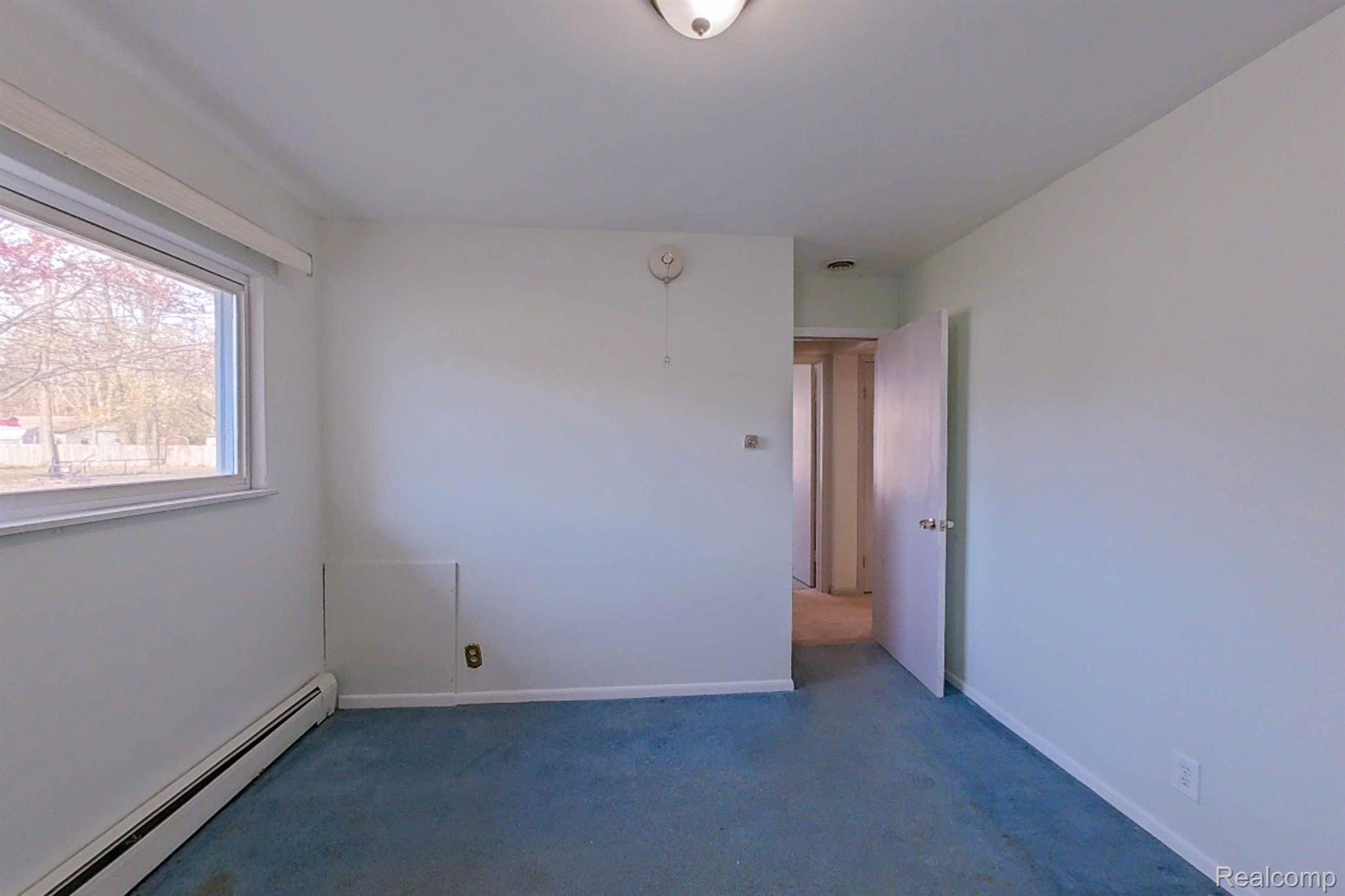 237 Elms Road Flushing, MI 48433 - Photo 30 of 69 Bedroom 3