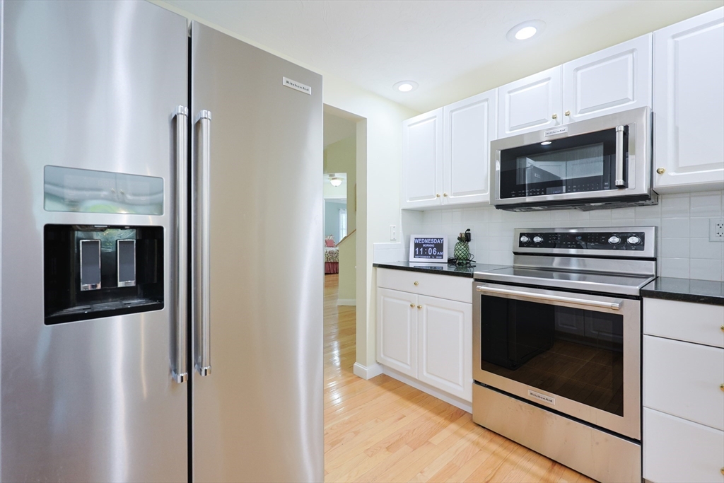 1 Rotherham Way, Unit B Hudson, MA 01749 - Photo 6 of 32 Gallery Image 6