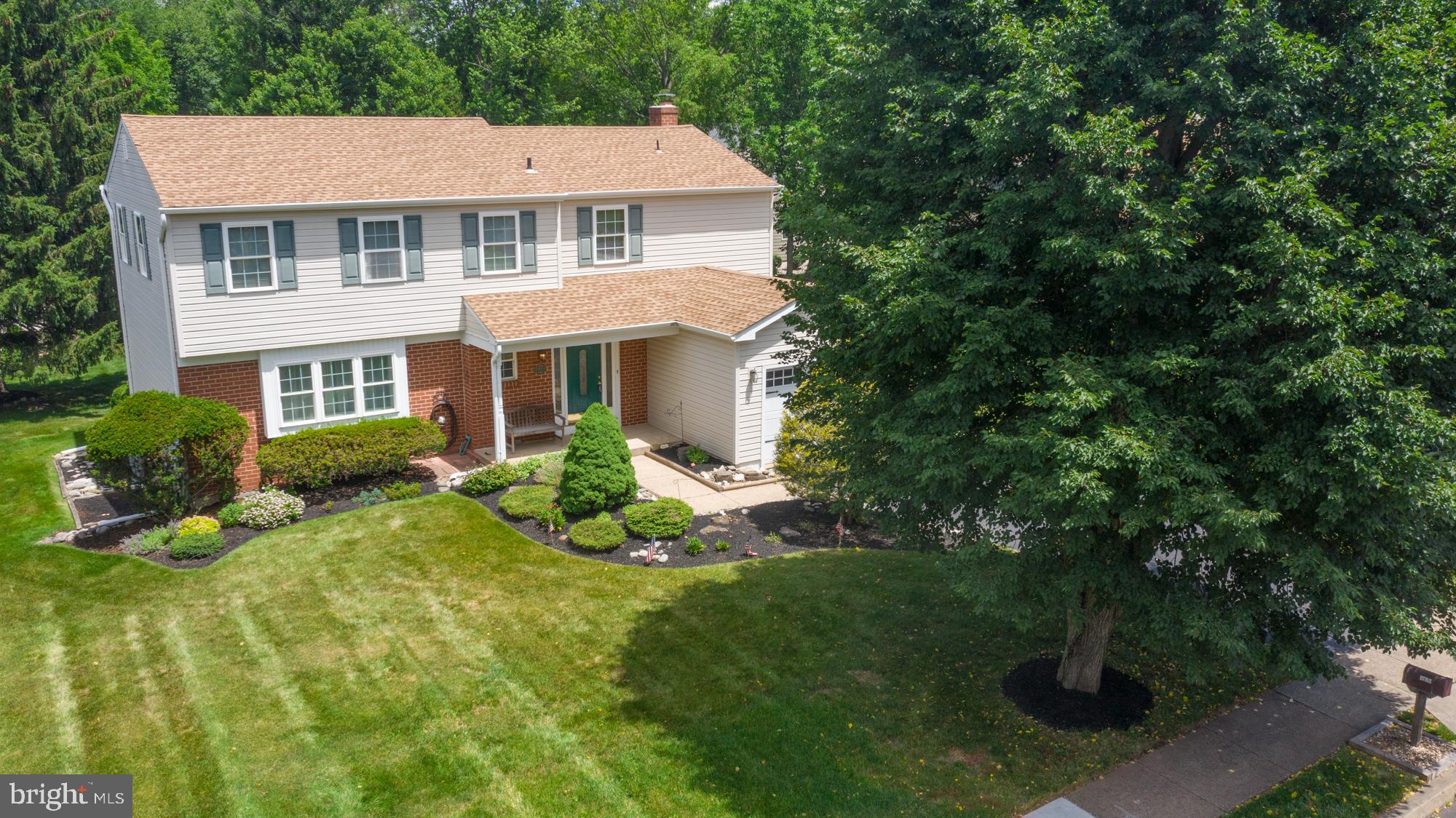 1928 Appaloosa Road Warrington, PA 18976 - Photo 3 of 39