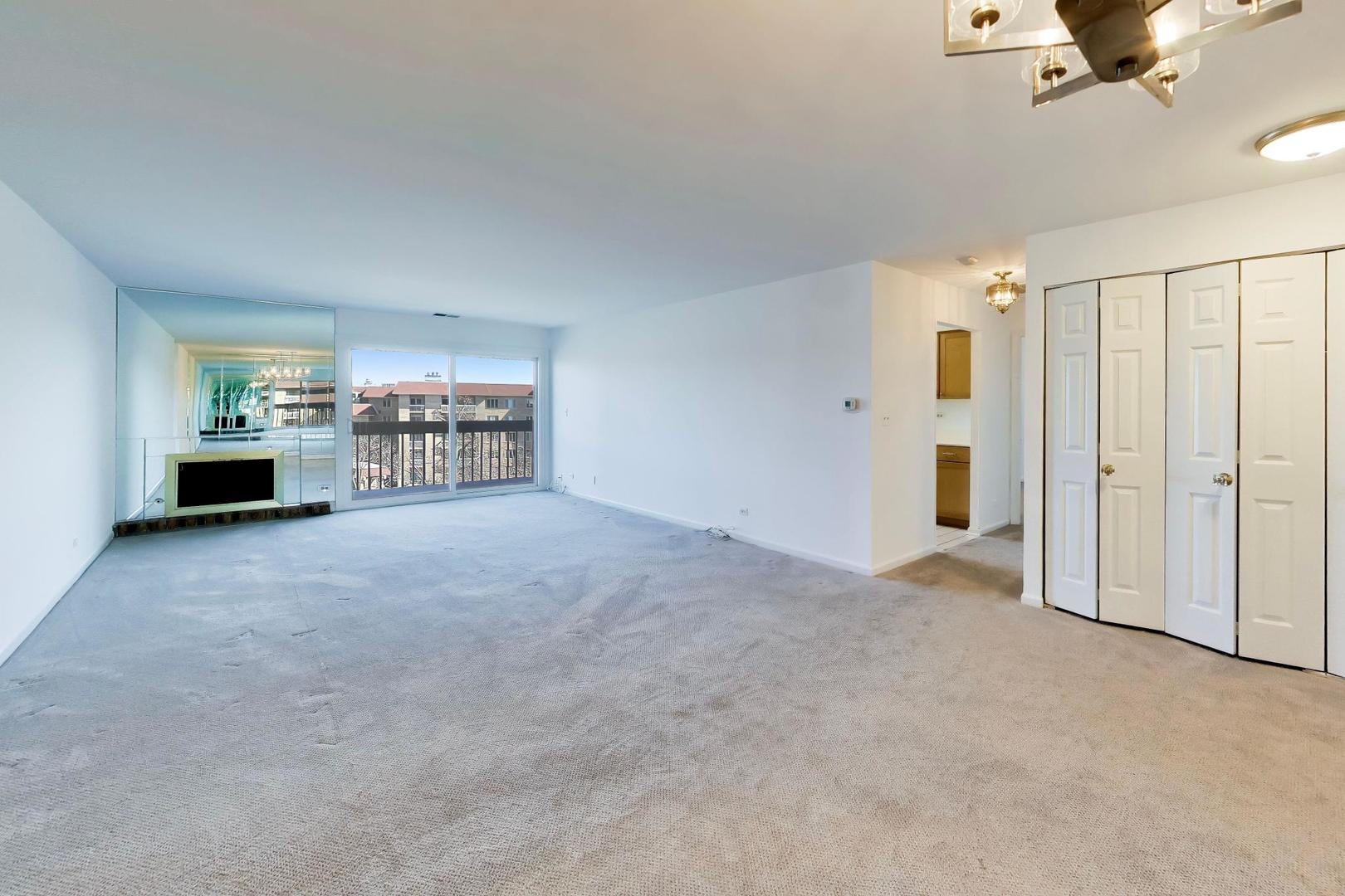 1280 Rudolph Drive, Unit 5K Northbrook, IL 60062 - Photo 6 of 27