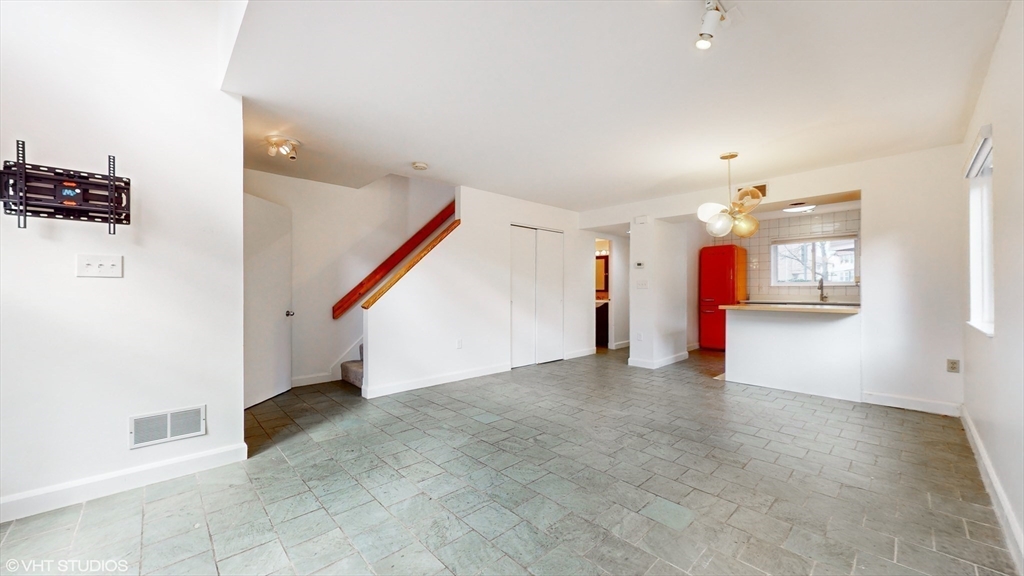 95 Governor Winthrop Road, Unit 7D Somerville, MA 02145 - Photo 13 of 37 Gallery Image 13