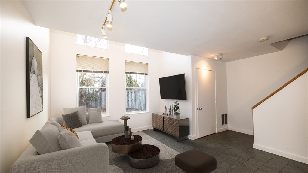 95 Governor Winthrop Road, Unit 7D Somerville, MA 02145 - Photo 5 of 37 Gallery Image 5
