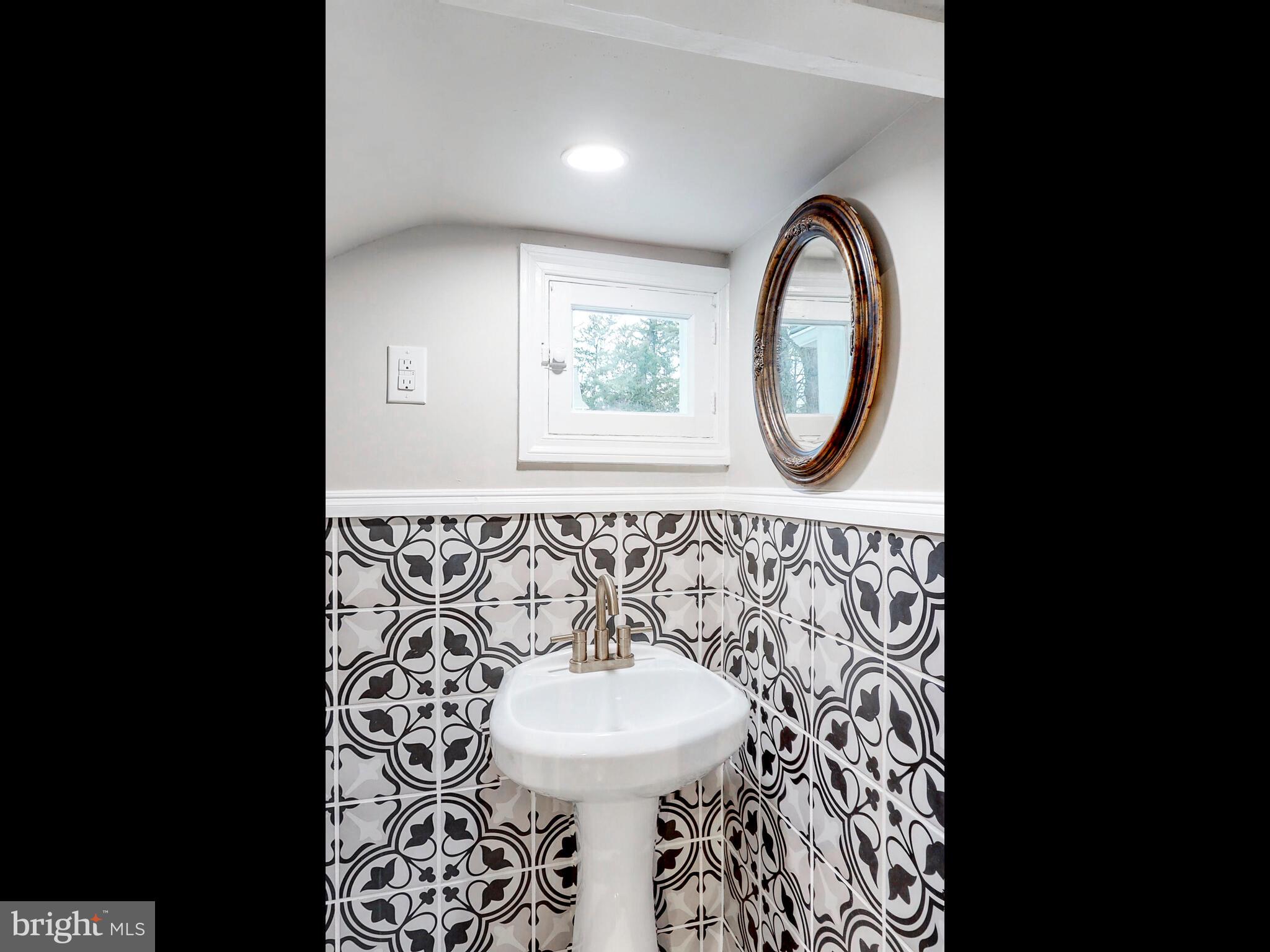 5701 Roland Avenue Baltimore, MD 21210 - Photo 83 of 107