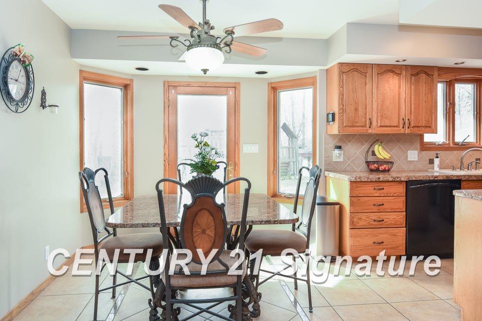 1153 Stanley Road Auburn, MI 48611 - Photo 4 of 31