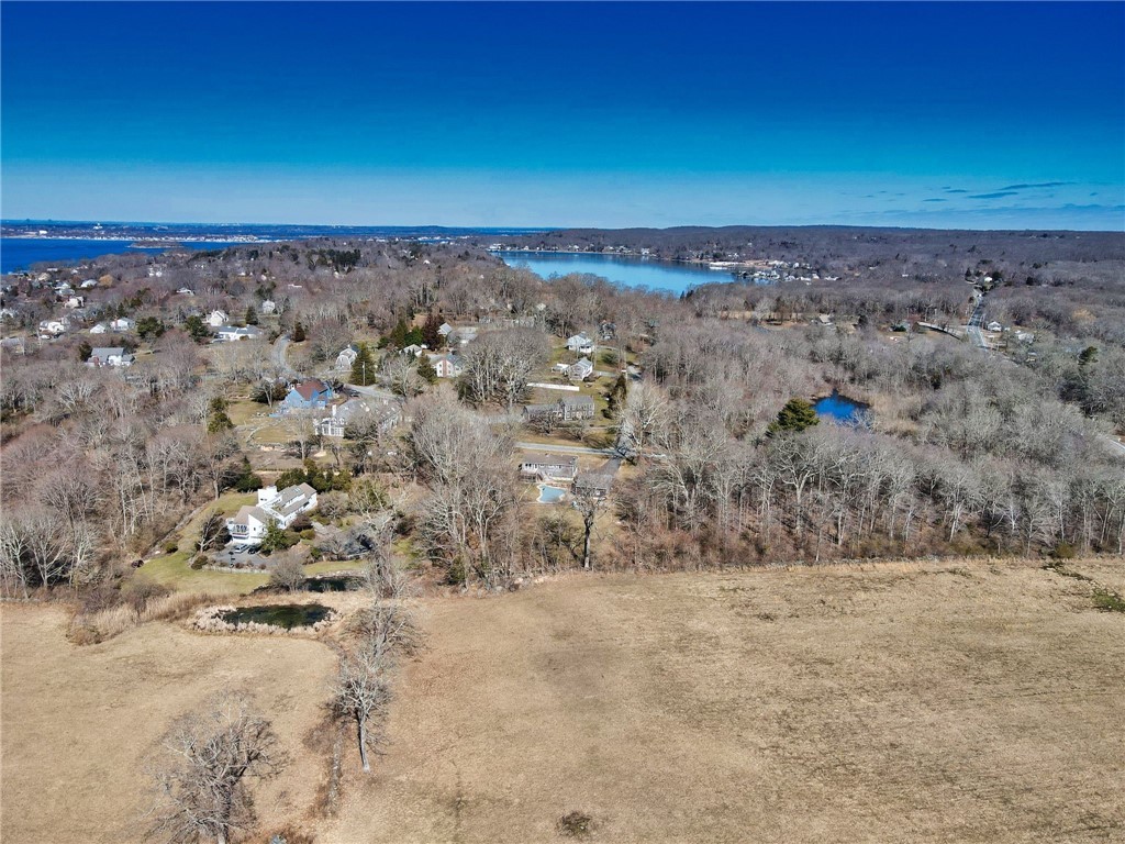 58 Indian Point Road Tiverton, RI 02878 - Photo 8 of 49