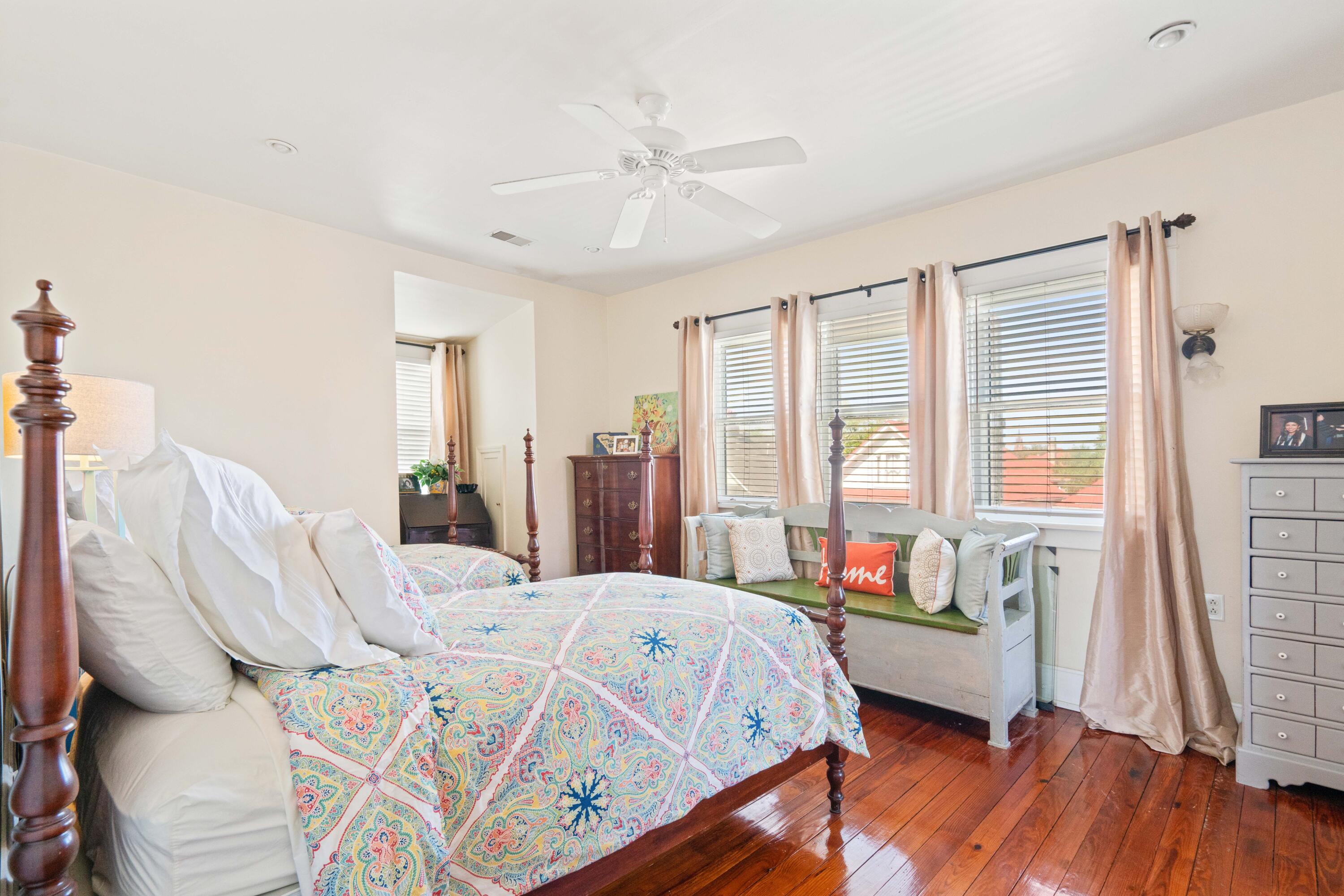 5 Colonial Street Charleston, SC 29401 - Photo 32 of 47 5Colonial_NickCannPhoto-4_
