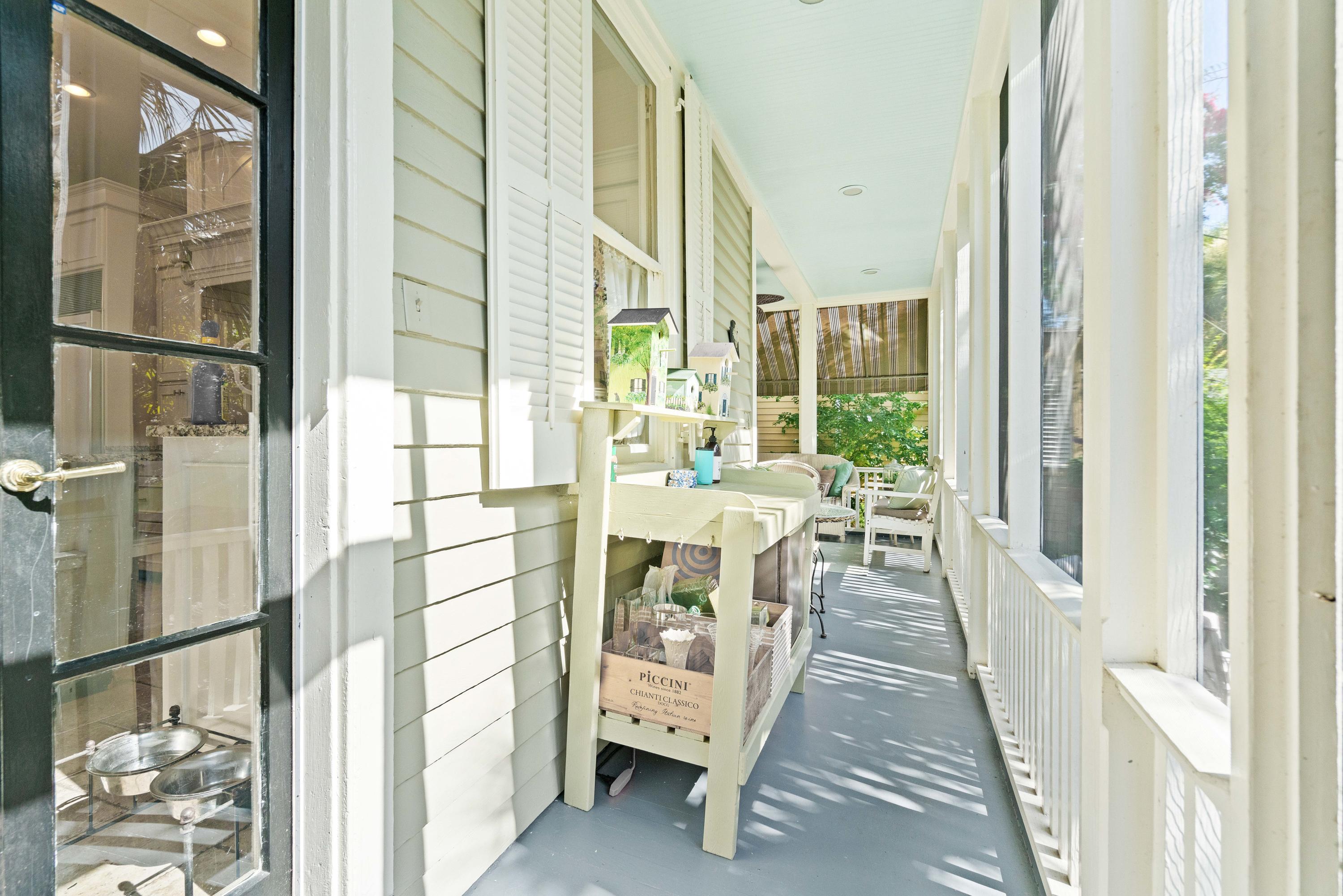 5 Colonial Street Charleston, SC 29401 - Photo 38 of 47 5Colonial_NickCannPhoto-42_