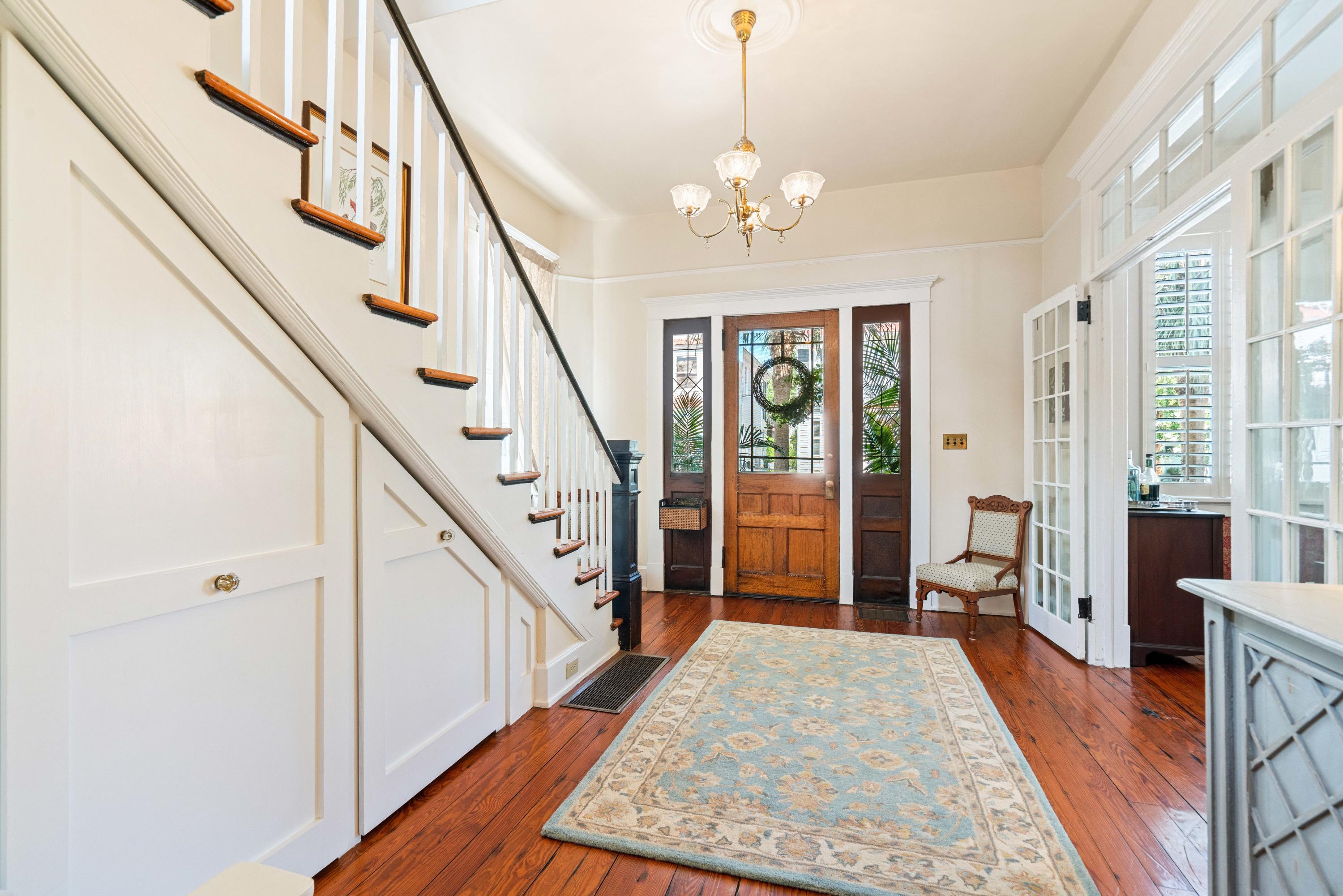 5 Colonial Street Charleston, SC 29401 - Photo 7 of 47 5Colonial_NickCannPhoto-24_