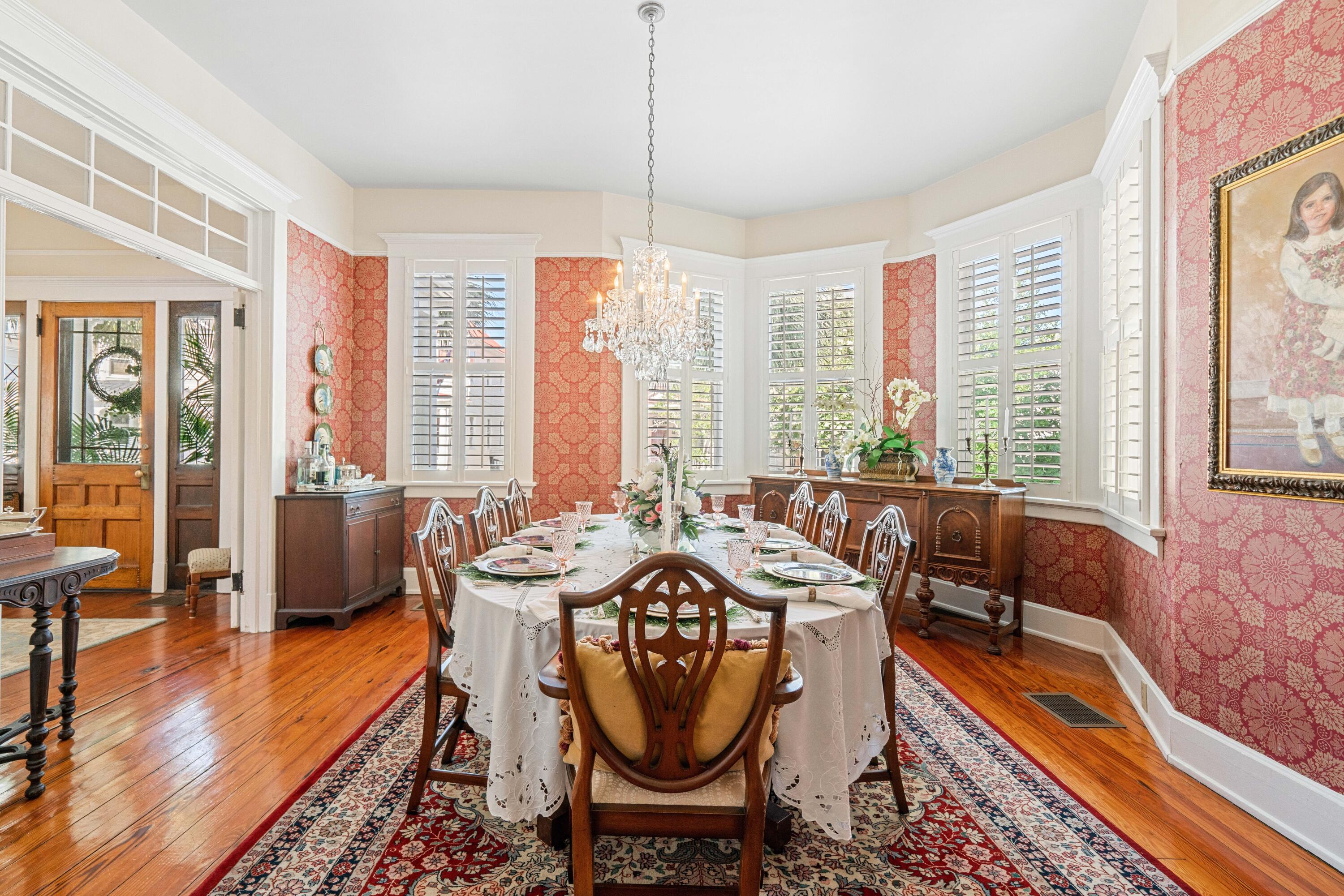 5 Colonial Street Charleston, SC 29401 - Photo 10 of 47 5Colonial_NickCannPhoto-27_